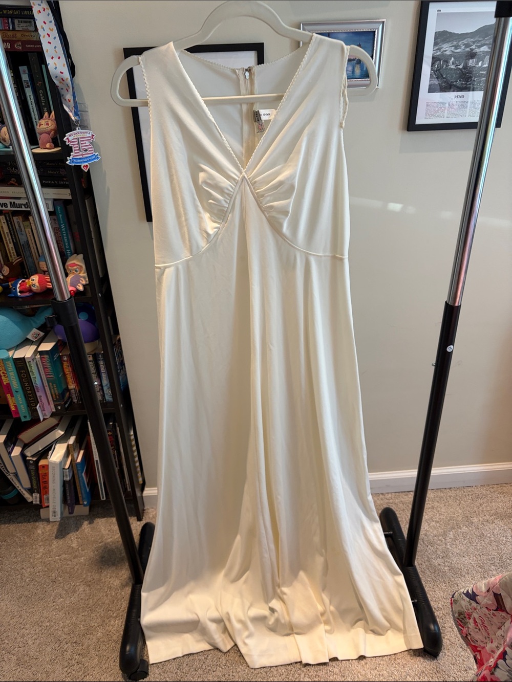 Elegant Cream V-Neck Maxi Dress